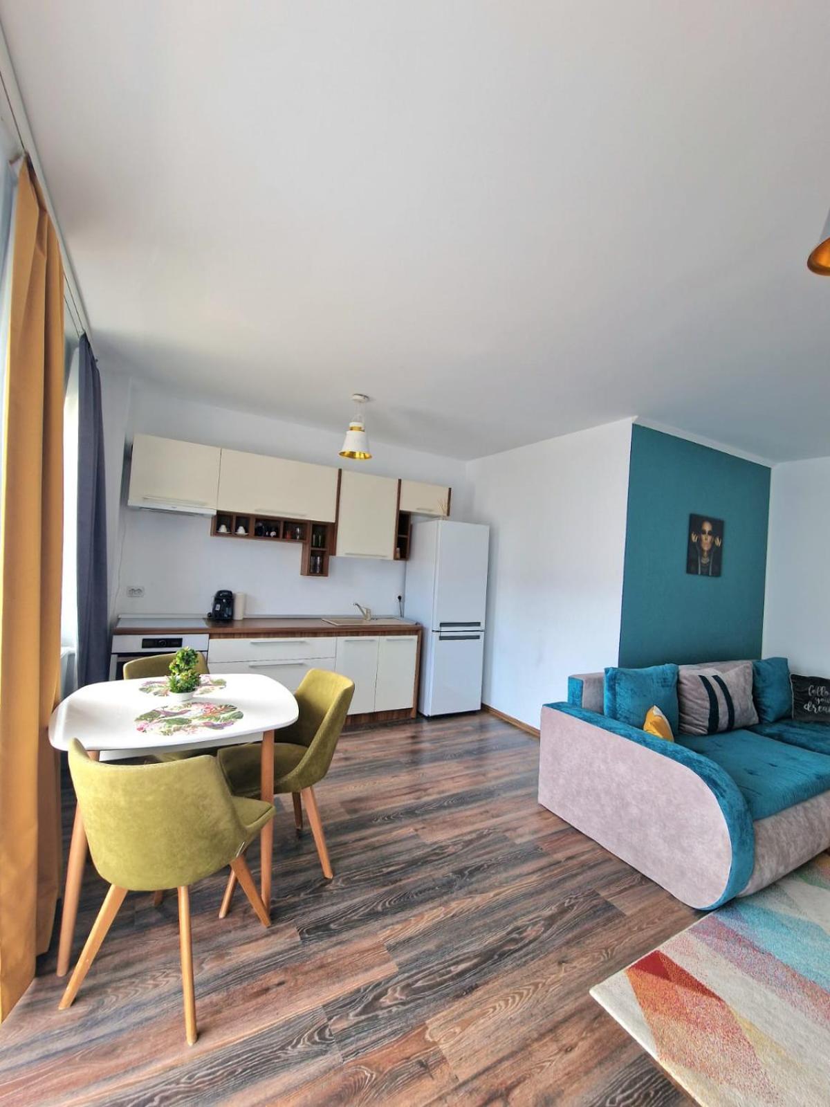 Cozy Apartment Prima Nufarul Oradea Eksteriør billede